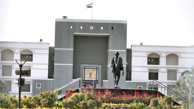 Contractual employees to be treated at par with similarly situated Co. employees: Gujarat High Court