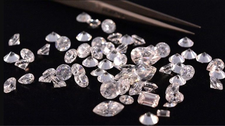 Diamond production down by 21%; 10,000 workers lose jobs, salary cuts for others