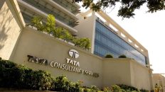 TCS introduces 100% variable pay for majority employees