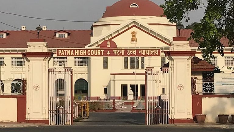 Judicial enquiry or departmental proceeding against dead employee not permissible: Patna HC