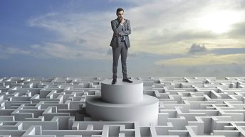 Coaching approach to navigate through business complexity and uncertainty